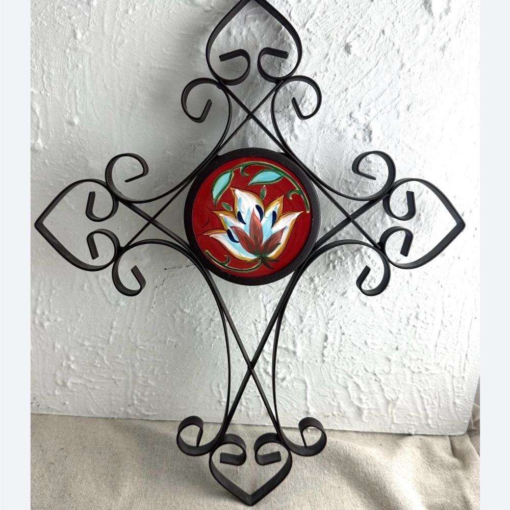 Southern Living at Home Bountiful Metal Wall Cross Artist Gail Pittman